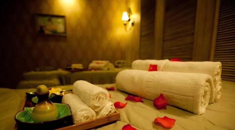 南宁高端水疗spa会馆就这样带着清风月静抚慰了光阴悲喜